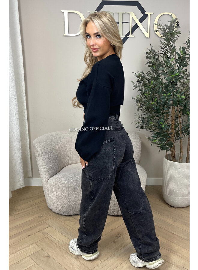 BLACK - 'BALLOON CARGO JEANS' - STRETCH VIRAL BALLOON LEG JEANS
