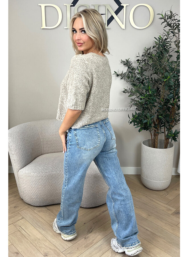 BEIGE - 'BETSY TOP' - TEDDY BUTTON UP TOP