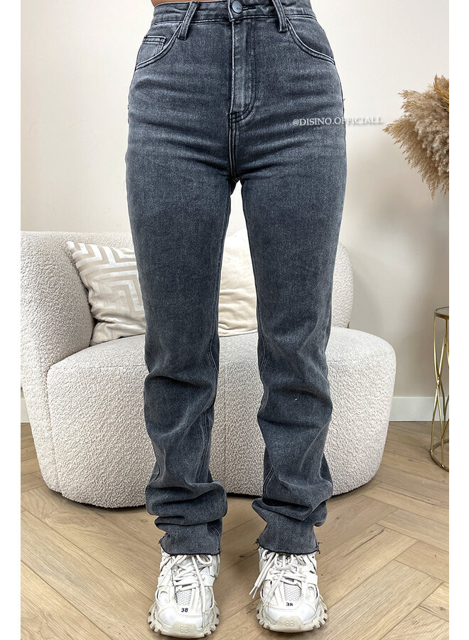 DARK GREY - 'BEVERLY' - EXTRA LONG SUPER STRETCH STRAIGHT LEG JEANS