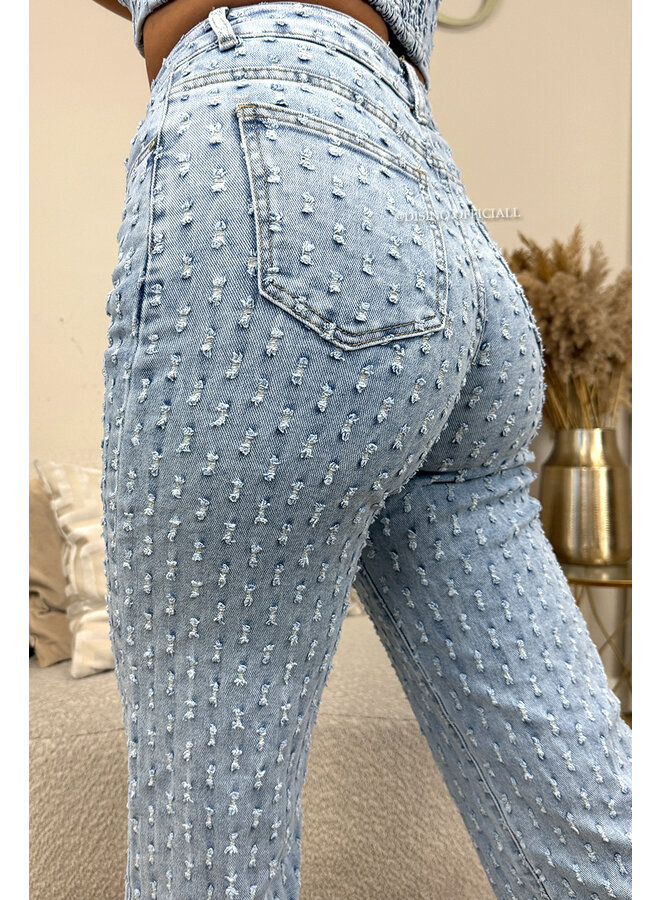 LIGHT BLUE - 'WHITNEY JEANS' - SUPER STRETCH INSPIRED RELIEF  STRAIGHT LEG JEANS