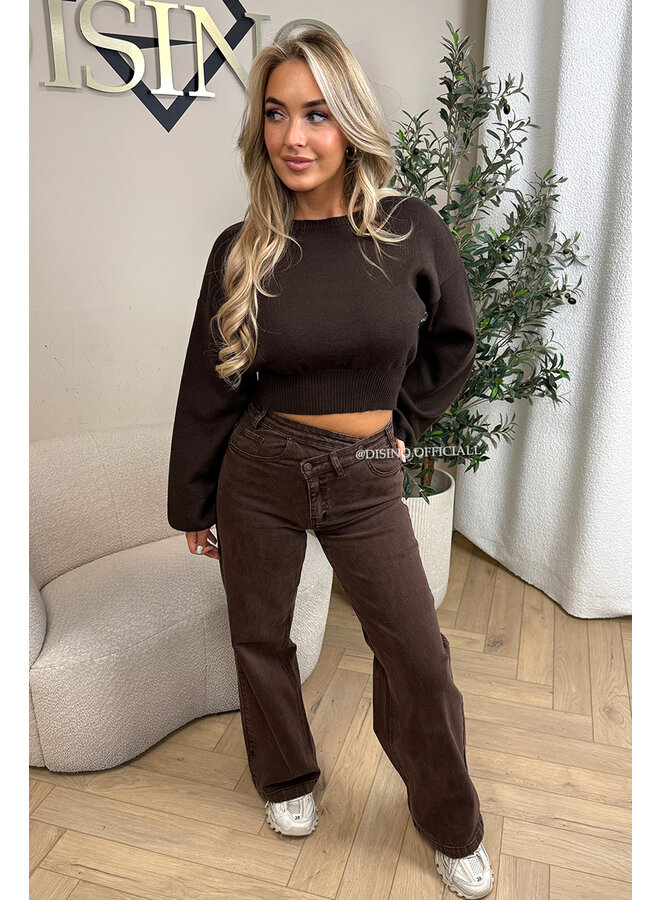 CHOCO - 'AUSTIN JEANS' - STRETCH VIRAL ASYMMETRIC WIDE LEG JEANS