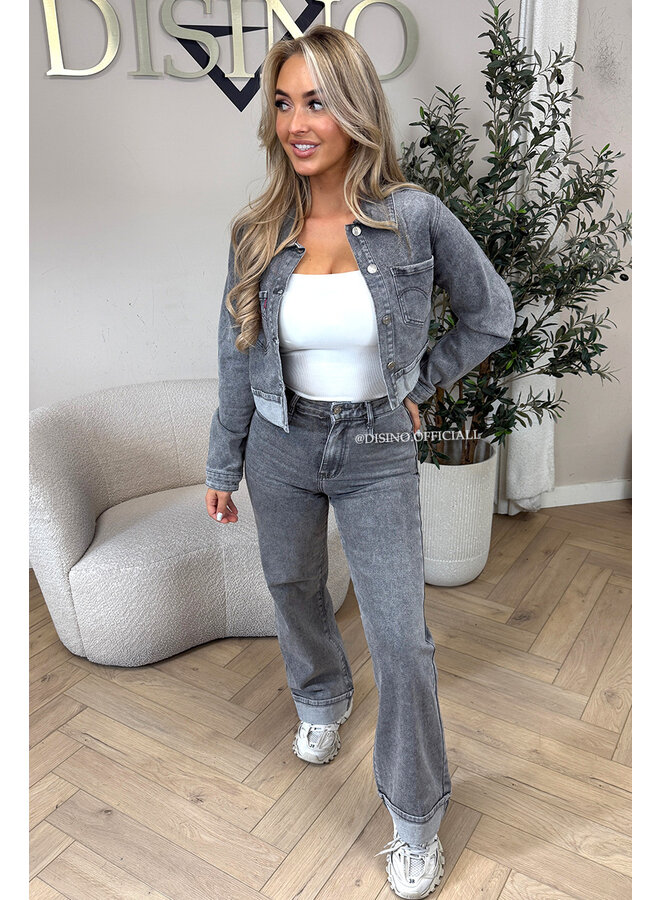 GREY - 'LEVY JEANS' - SUPER STRETCH INSPIRED STRAIGHT LEG JEANS