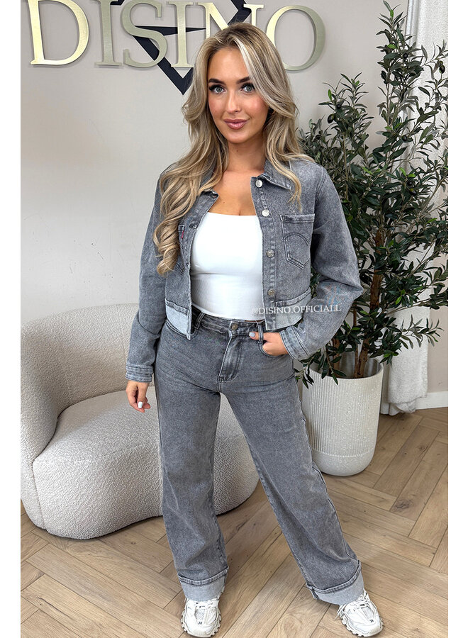 GREY - 'LEVY JEANS' - SUPER STRETCH INSPIRED STRAIGHT LEG JEANS