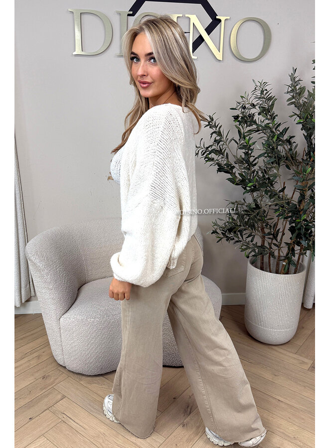 ECRU - 'LIMA SET' - COZY KNITTED TOP + BALLOON VEST