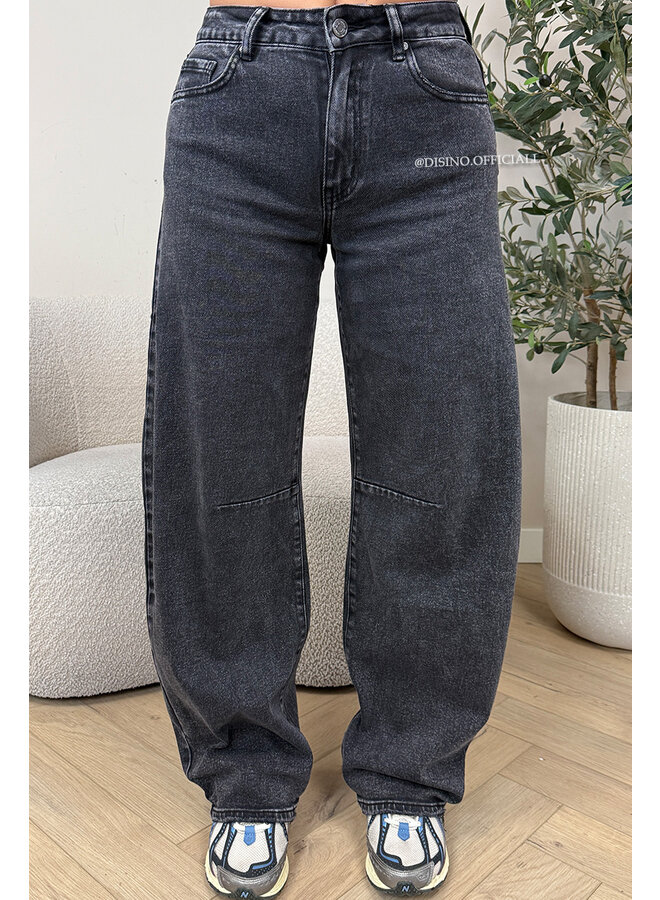 BLACK - 'BALLOON JEANS' - STRETCH VIRAL BALLOON LEG JEANS
