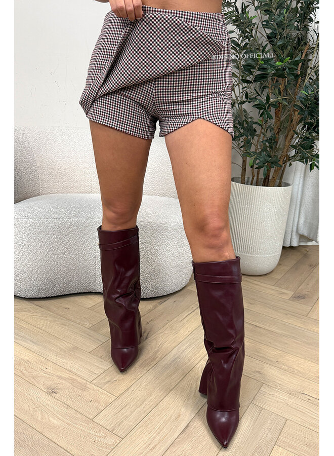 BORDEAUX - 'BRENDA SKORT' - INSPIRED CHECKED SKORT