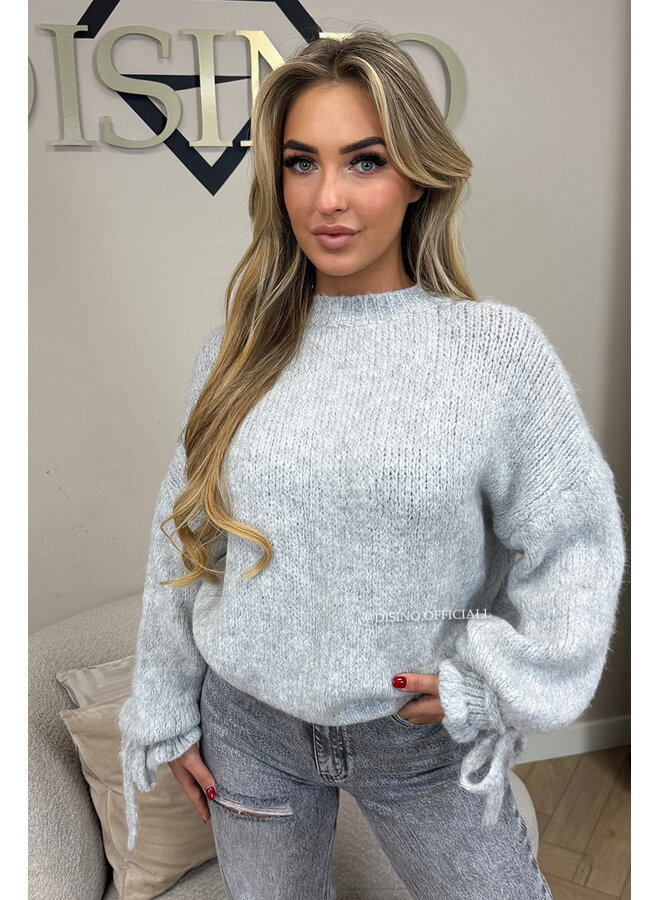 LIGHT GREY - 'FAYE RUFFLE KNIT' - OVERSIZED PREMIUM QUALITY BELL SLEEVE KNIT