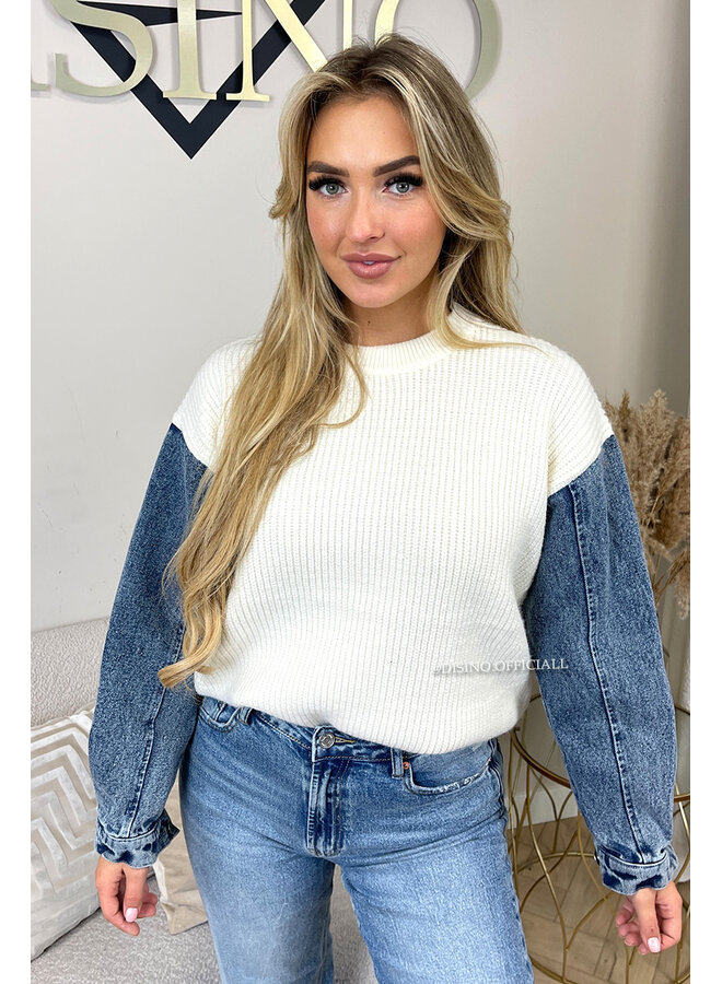 ECRU - 'KHELANI KNIT' - DENIM SLEEVE OVERSIZED KNIT SWEATER