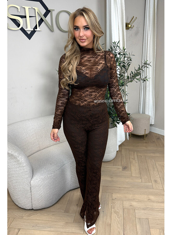 CHOCO - 'OLIVIA SET' - STRETCH LACE BODYSUIT + SPLIT FLARE