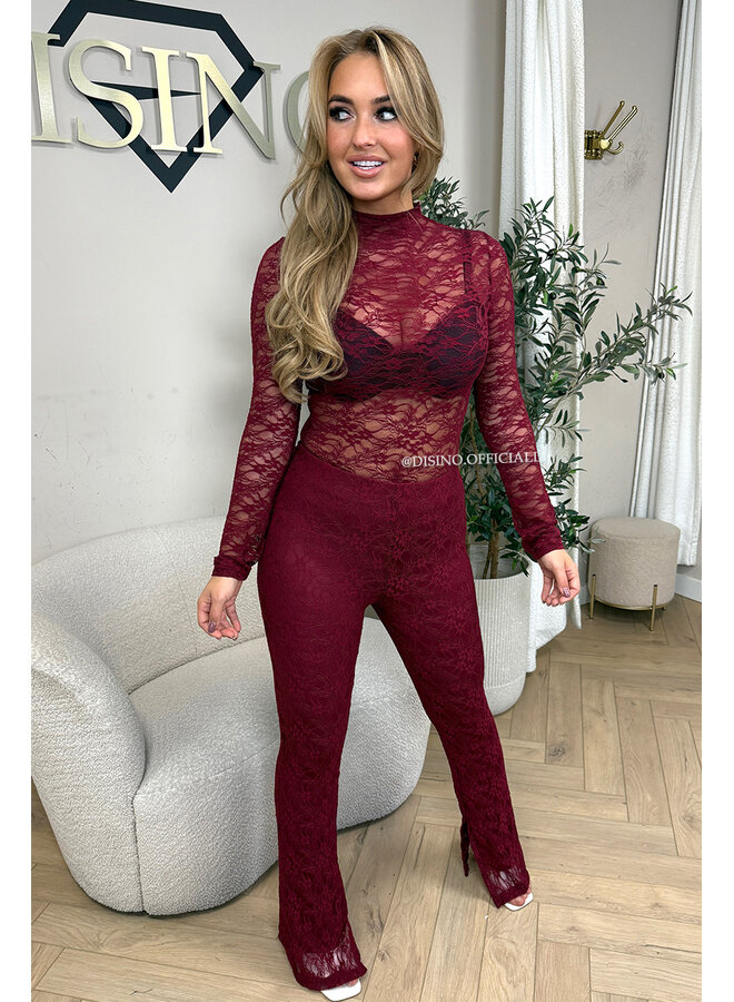 BORDEAUX - 'OLIVIA SET' - STRETCH LACE BODYSUIT + SPLIT FLARE