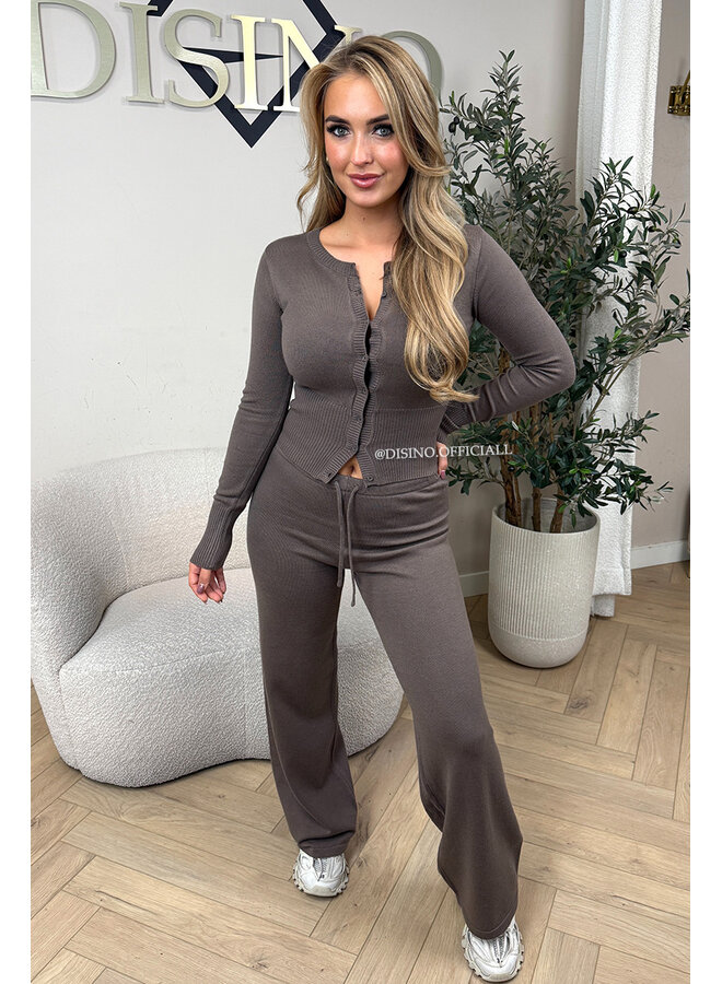 TAUPE - 'JANINE TOP' - SOFT BUTTON UP COMFY TOP