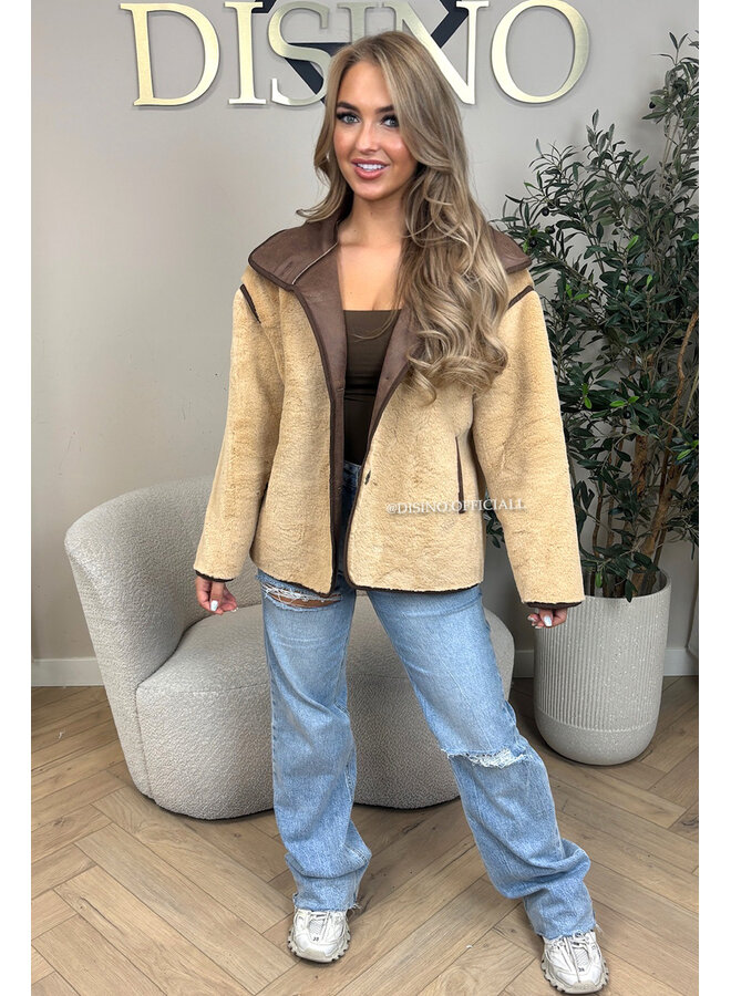 BEIGE - 'BOWIEN JACKET' - PREMIUM QUALITY OVERSIZED FUR JACKET