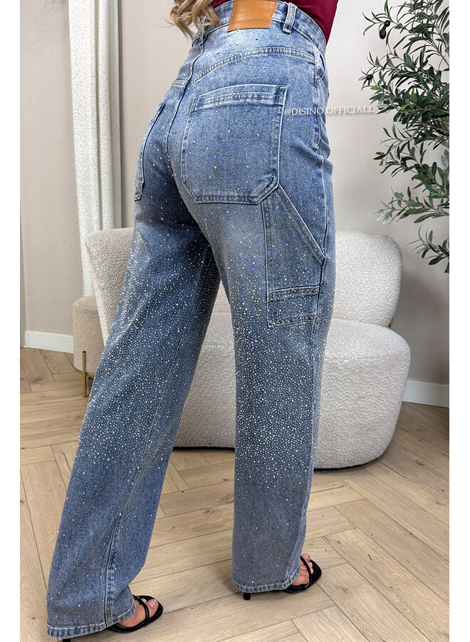 BLUE - 'LUMIÉRE JEANS' - STRETCH DIAMONDS ALL OVER BALLOON LEG JEANS