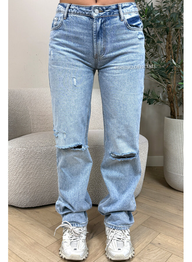BLUE - 'TASMAN JEANS' - RIPPED KNEE MID-WAIST JEANS [NO STRETCH]