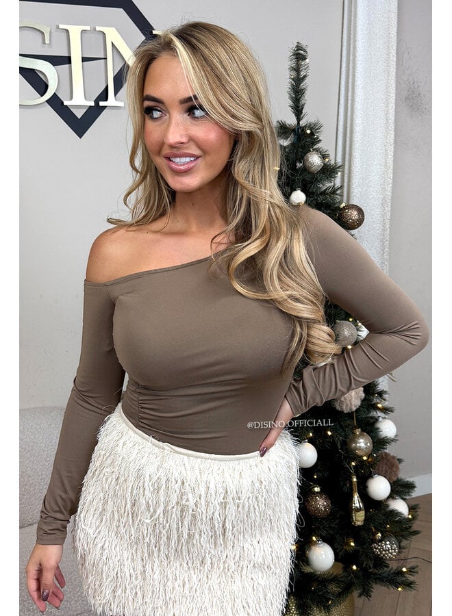 CAMEL - 'BELINDA BODY' - OPEN SHOULDER BODYSUIT