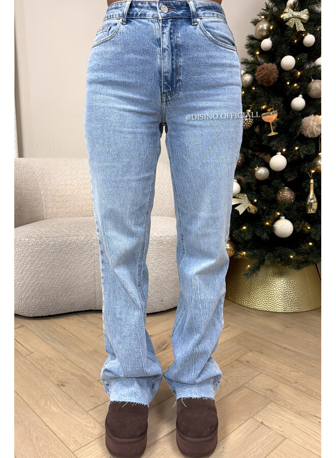 LIGHT BLUE - 'VANCOUVER' - STRETCH EXTRA LONG WIDE LEG JEANS