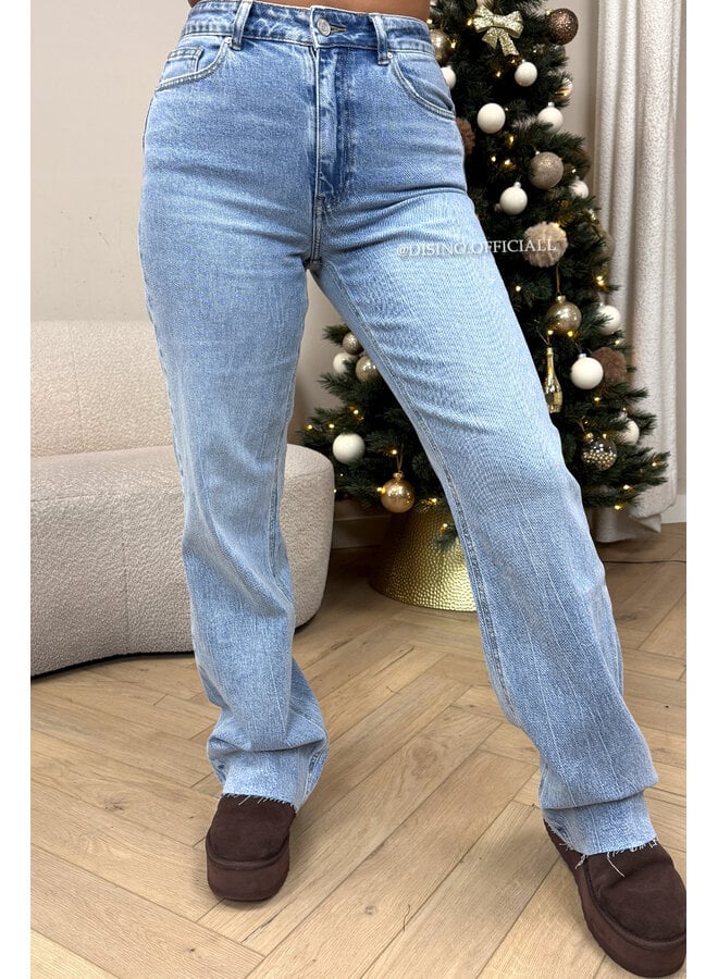 LIGHT BLUE - 'VANCOUVER' - STRETCH EXTRA LONG WIDE LEG JEANS