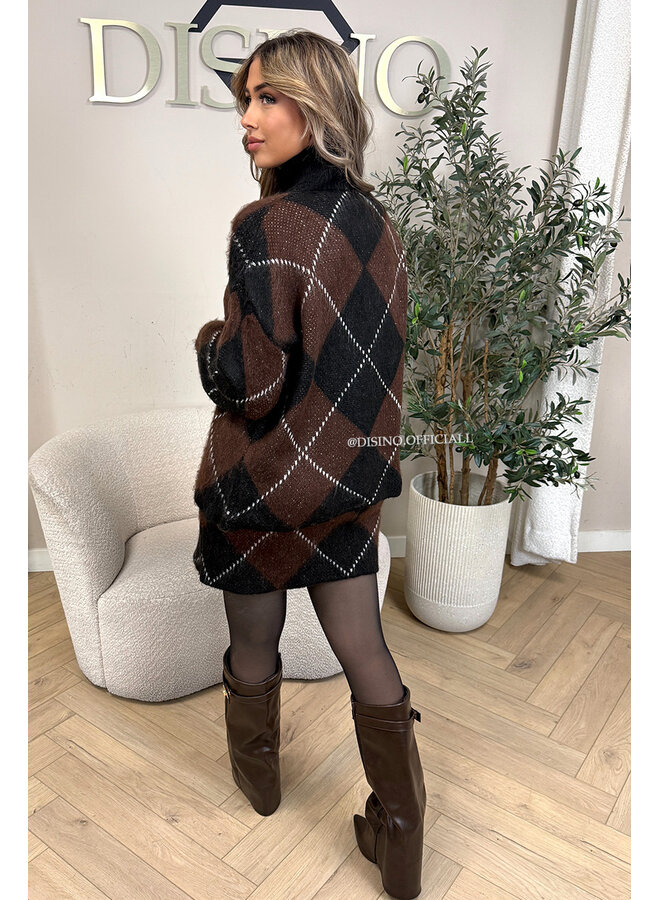 CHOCO - 'CELINE SET' - CHECKED KNITTED TOP + SKIRT SET