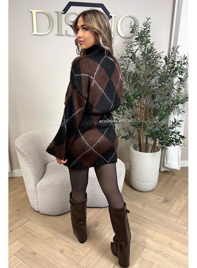 CHOCO - 'CELINE SET' - CHECKED KNITTED TOP + SKIRT SET