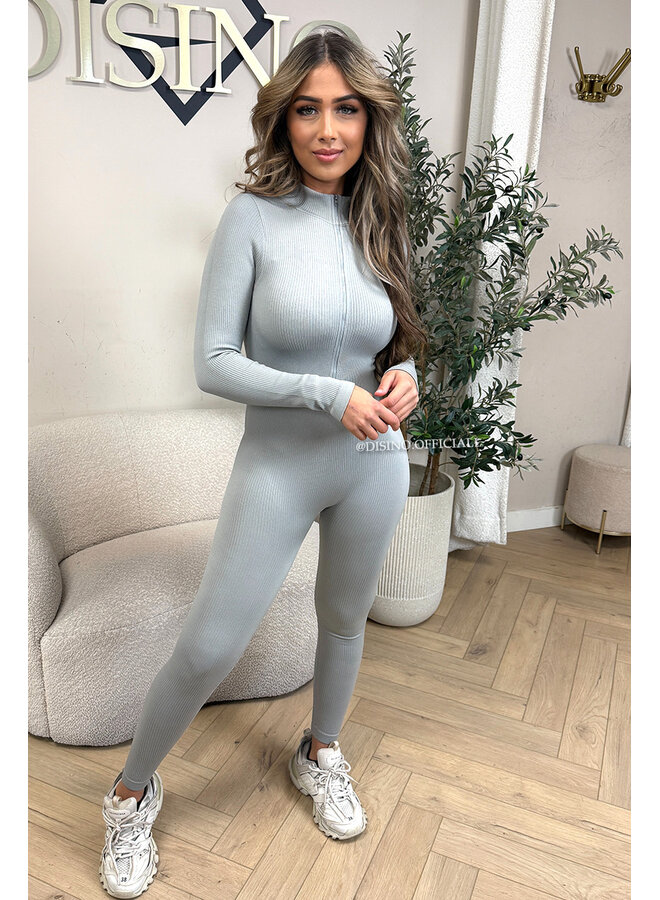 LIGHT GREY - 'TYRA' - SUPER SHAPING RIBBED ZIPPER SEAMLESS JUMPSUIT