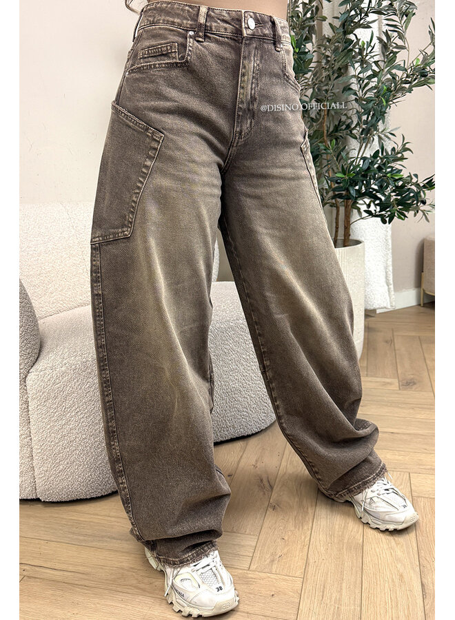 DIRTY GREY - 'BALLOON CARGO JEANS' - STRETCH VIRAL BALLOON LEG JEANS