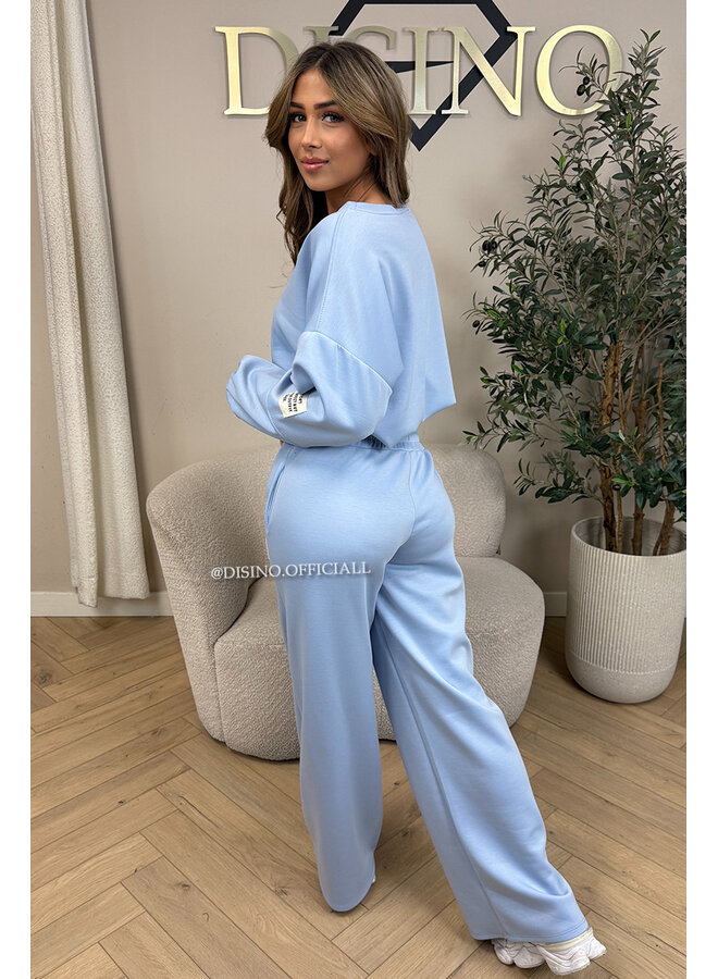 LIGHT BLUE - 'GABY SET' -  COMFY LIFE IS PERFECT JOGGER SET