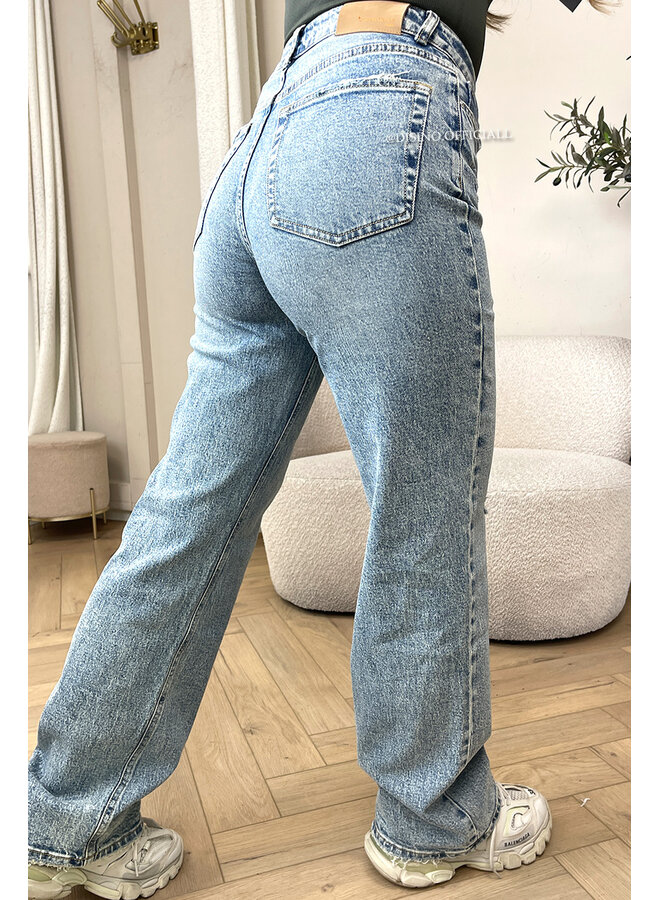 DIRTY BLUE - 'MCKENZIE' - HIGH WAIST STRETCH WIDE LEG JEANS