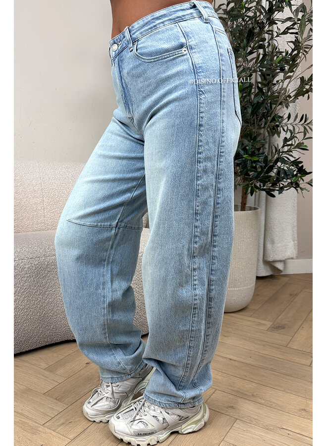 LIGHT BLUE - 'GENOA JEANS' - STRETCH BALLOON LEG JEANS