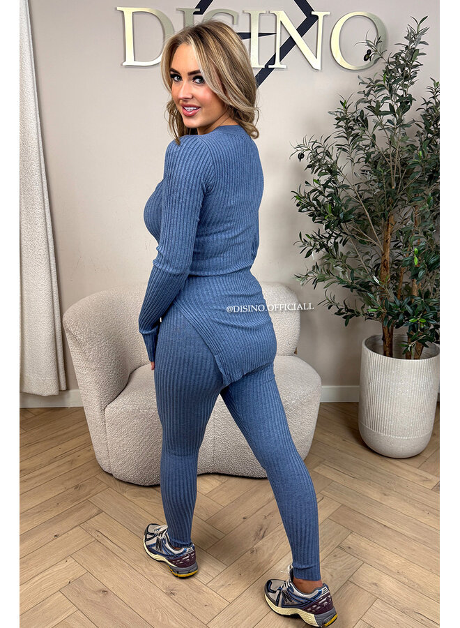 JEANS BLUE - 'LISA' - BASIC RIBBED V-NECK TWO PIECE SET