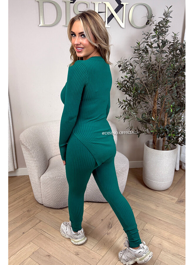 GREEN - 'LISA' - BASIC RIBBED V-NECK TWO PIECE SET