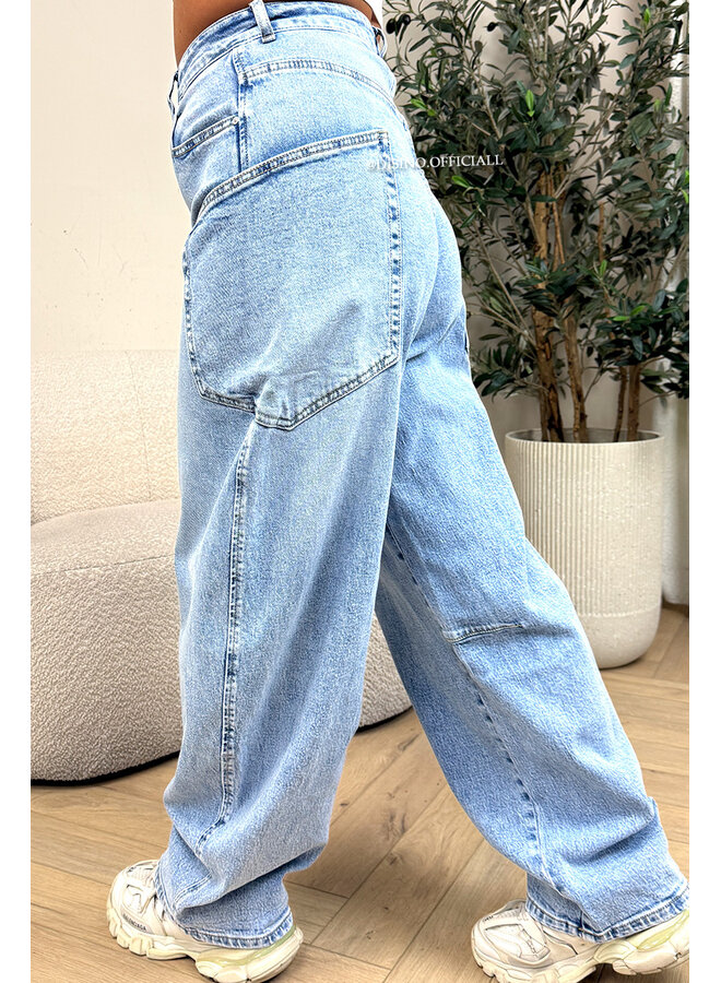 LIGHT BLUE - 'BALLOON CARGO JEANS' - STRETCH VIRAL BALLOON LEG JEANS