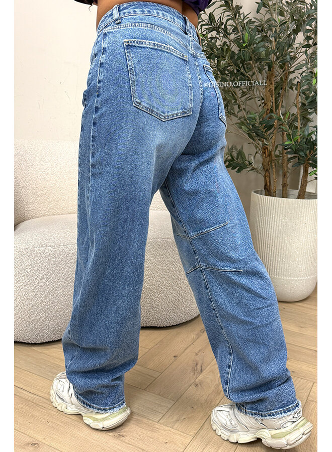 BLUE - 'JADE JEANS' - VIRAL STRETCH BALLOON LEG JEANS