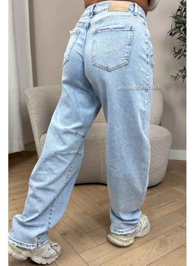 LIGHT BLUE - 'JADE JEANS' - VIRAL STRETCH BALLOON LEG JEANS