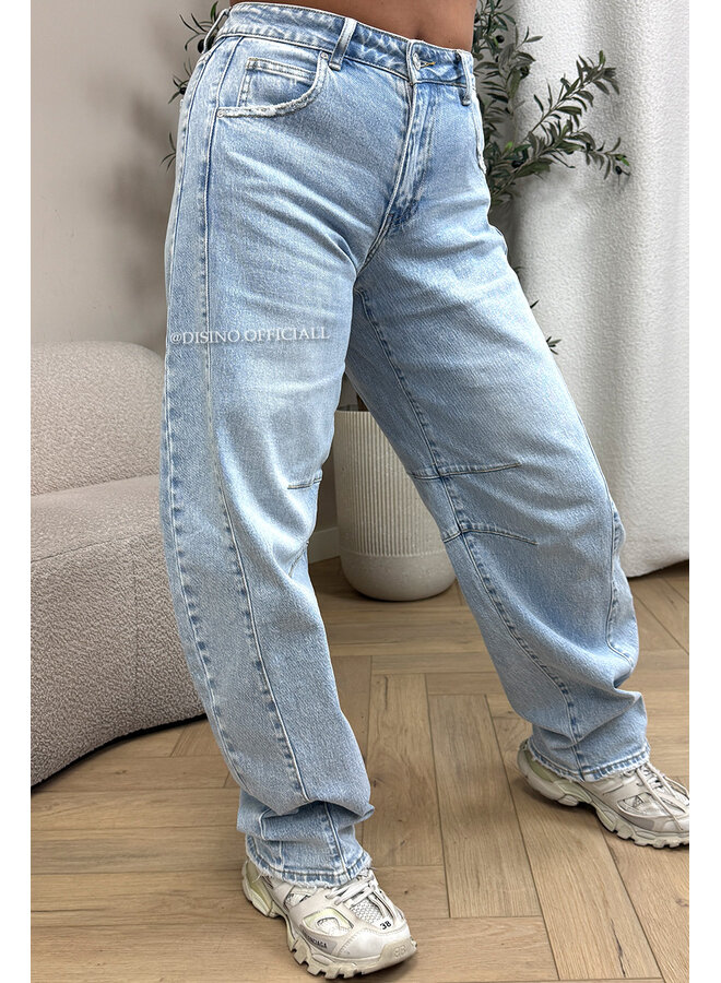 LIGHT BLUE - 'JADE JEANS' - VIRAL STRETCH BALLOON LEG JEANS