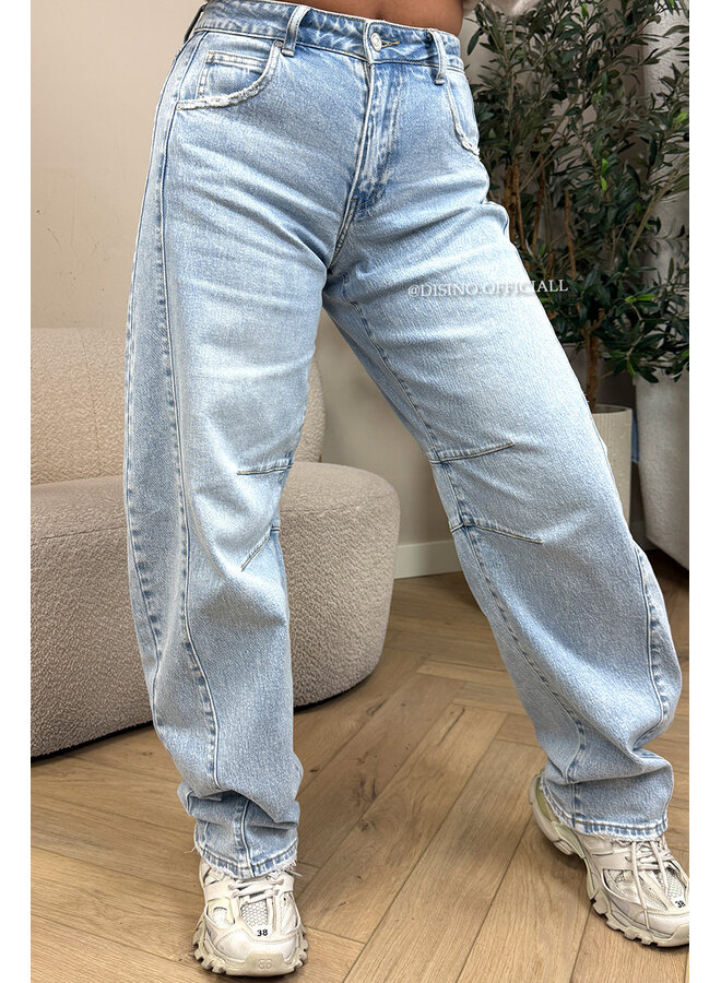 LIGHT BLUE - 'JADE JEANS' - VIRAL STRETCH BALLOON LEG JEANS