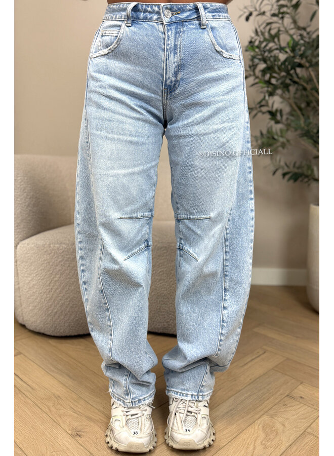 LIGHT BLUE - 'JADE JEANS' - VIRAL STRETCH BALLOON LEG JEANS