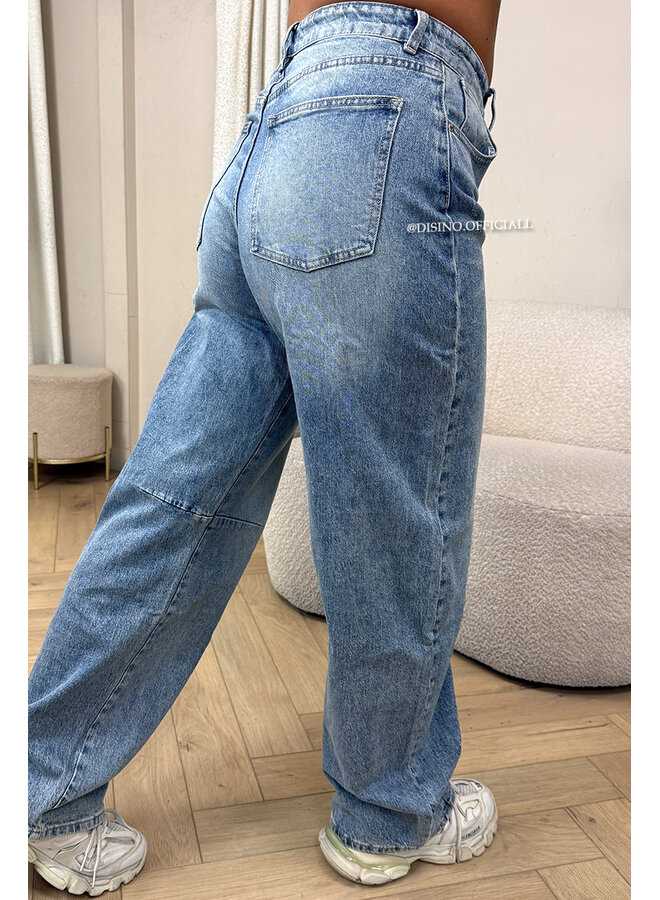 BLUE - 'GENOA JEANS' - STRETCH BALLOON LEG JEANS