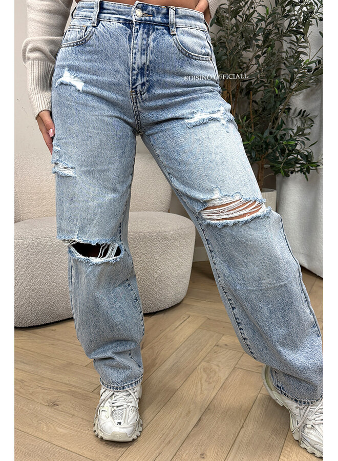 LIGHT BLUE - 'PRATO JEANS' - RIPPED STRETCH BALLOON LEG JEANS