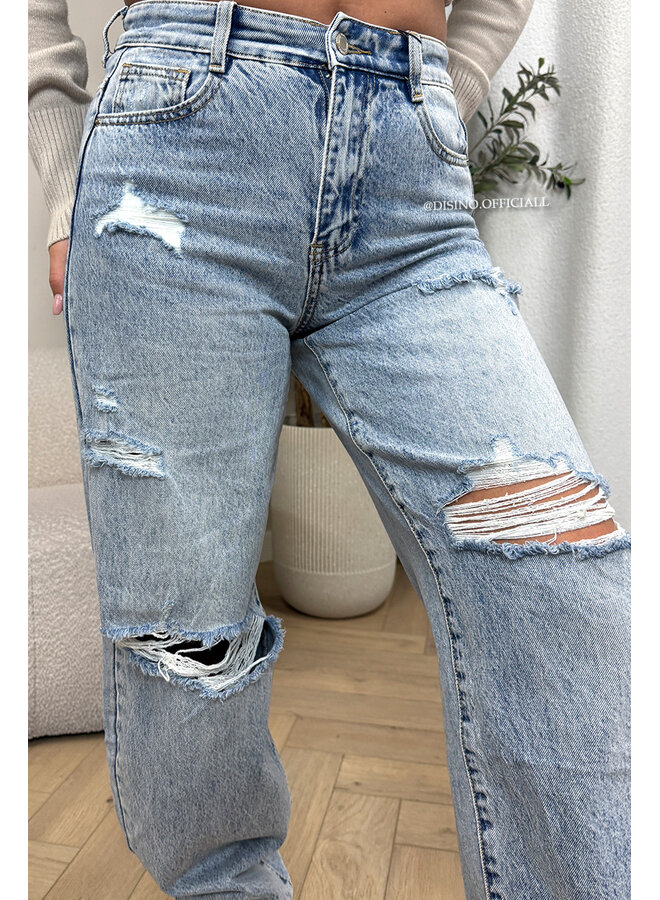LIGHT BLUE - 'PRATO JEANS' - RIPPED STRETCH BALLOON LEG JEANS