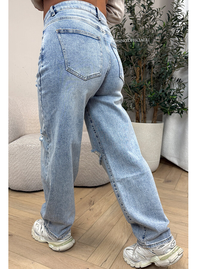 LIGHT BLUE - 'PRATO JEANS' - RIPPED STRETCH BALLOON LEG JEANS