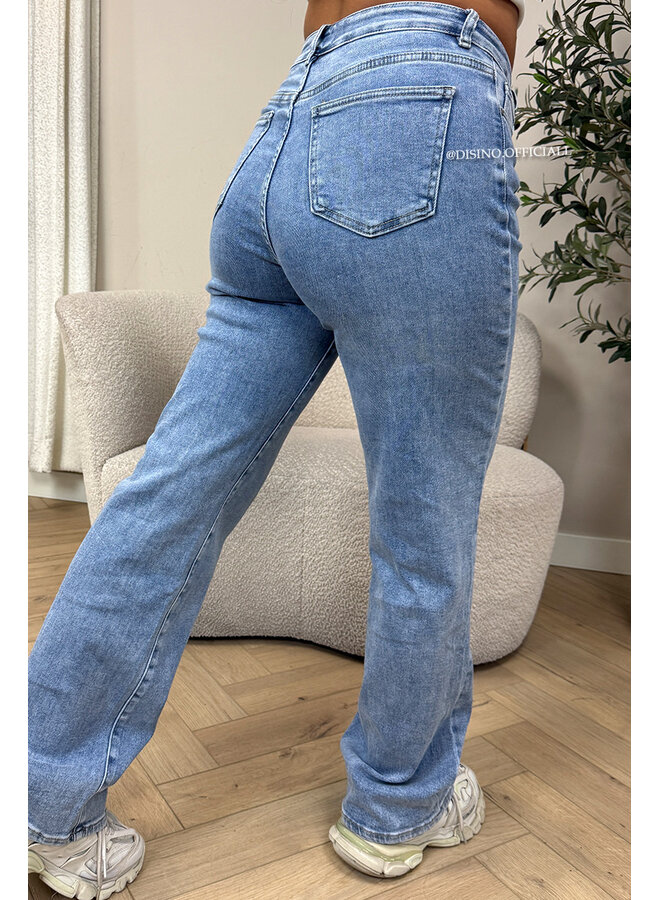 LIGHT BLUE - 'MANHATTAN JEANS' - SUPER STRETCH HIGH WAIST WIDE LEG JEANS