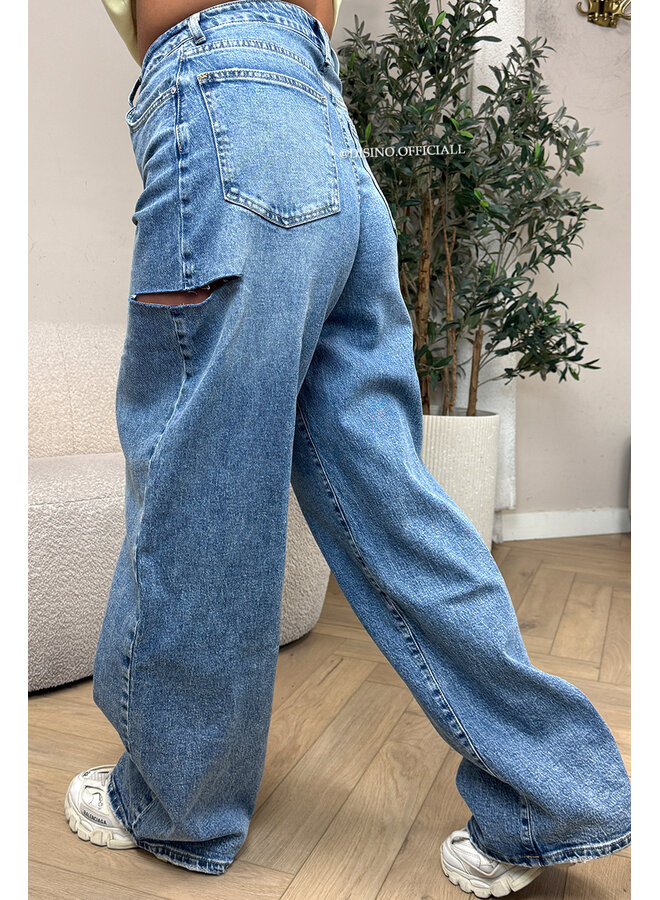 BLUE - 'ROWIE JEANS' - STRETCH SIDE CUT JEANS
