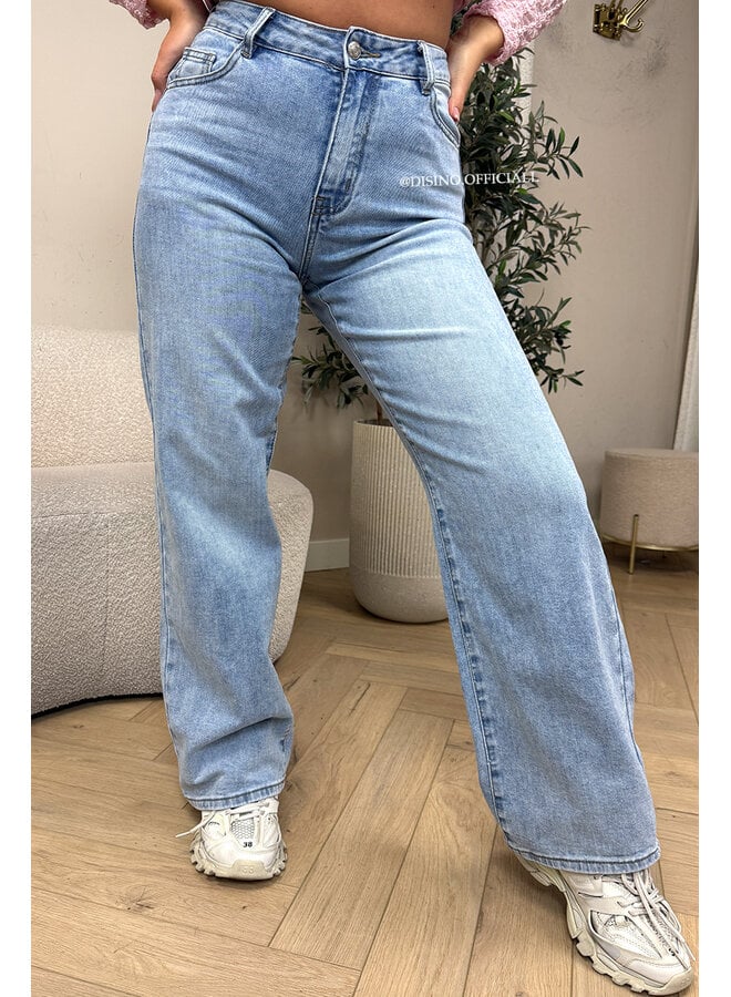 PINK - 'MACKAY JEANS' - STRETCH VIRAL DIAMONDS POCKET JEANS