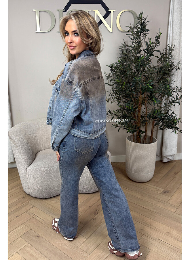 LIGHT BLUE - 'KRAKAU JACKET' - DIRTY WASH OVERSIZED DENIM JACKET