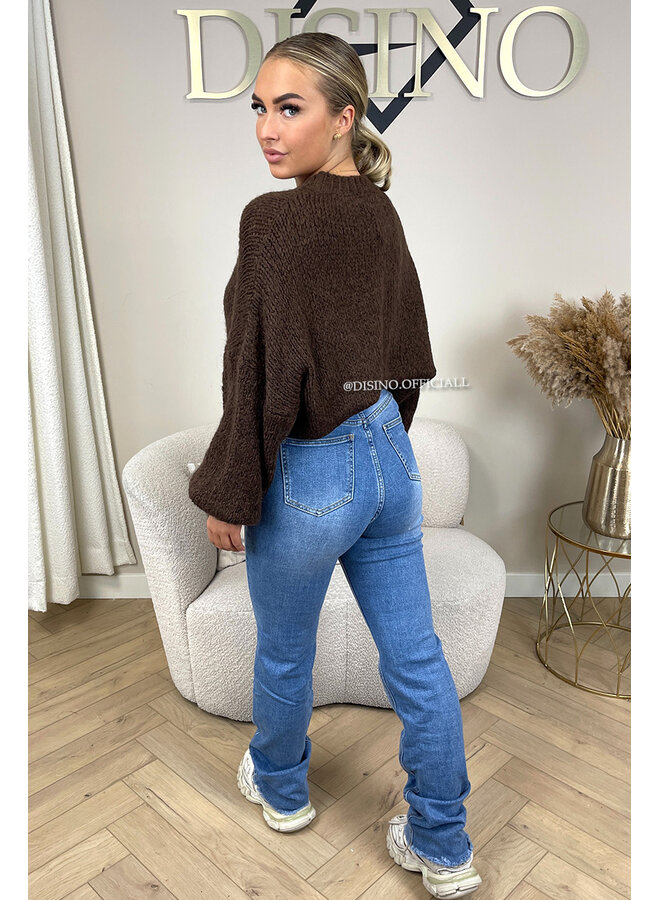 BLUE - 'BEVERLY' - EXTRA LONG SUPER STRETCH STRAIGHT LEG JEANS