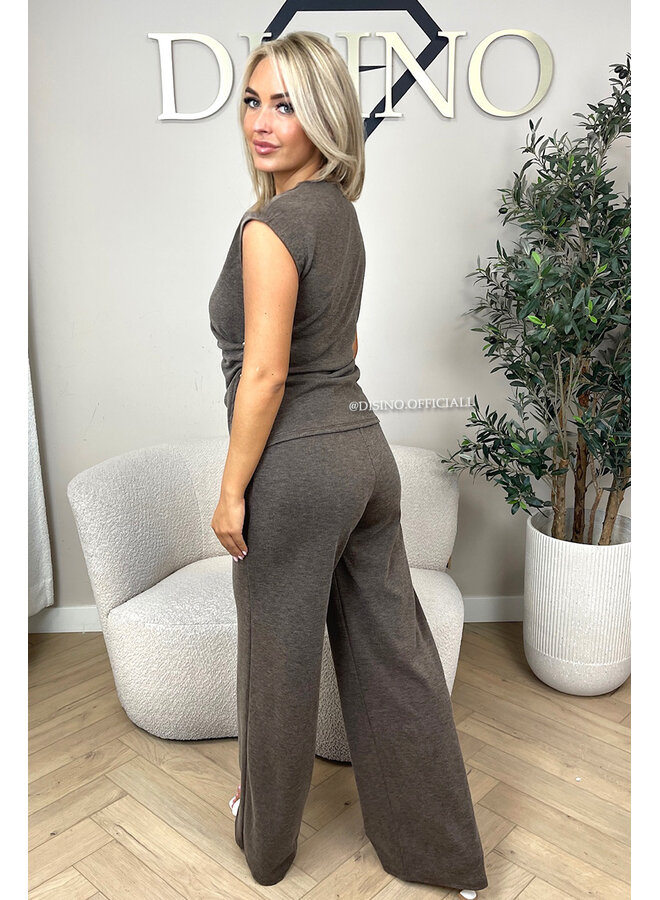 CHOCO - 'AURORA SET' - CHIQUE COMFY TOP + PANTS SET