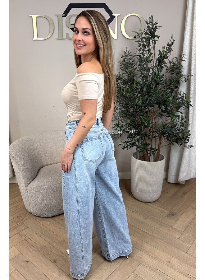 BEIGE - 'ESMEE' - ONE-SHOULDER SHORTSLEEVE TOP