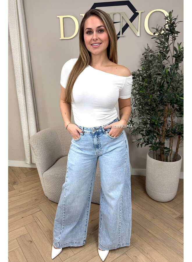 LIGHT BLUE - 'VIENNA JEANS' - EXTRA WIDE-LEG STRETCH JEANS