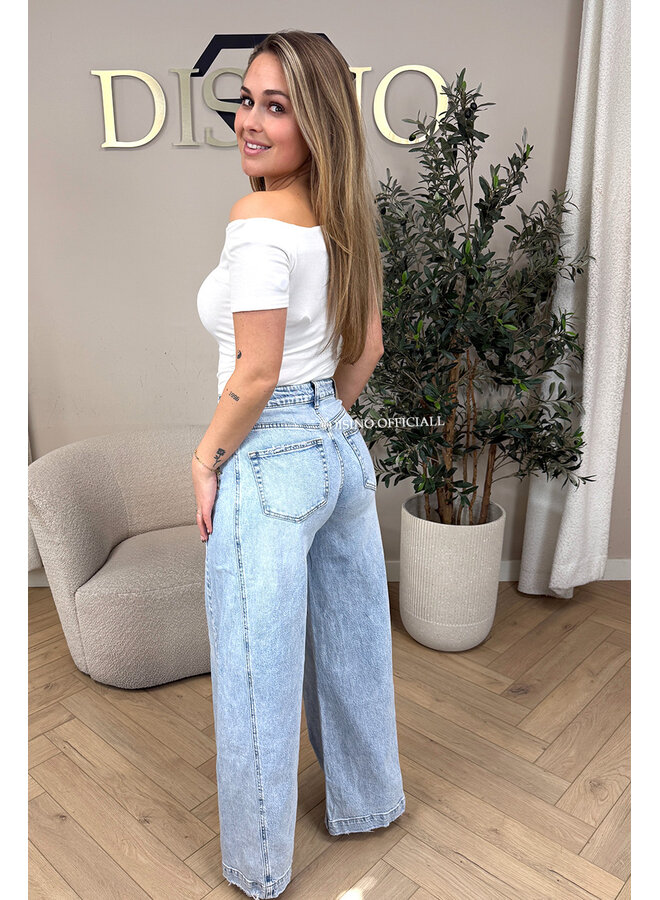 LIGHT BLUE - 'VIENNA JEANS' - EXTRA WIDE-LEG STRETCH JEANS