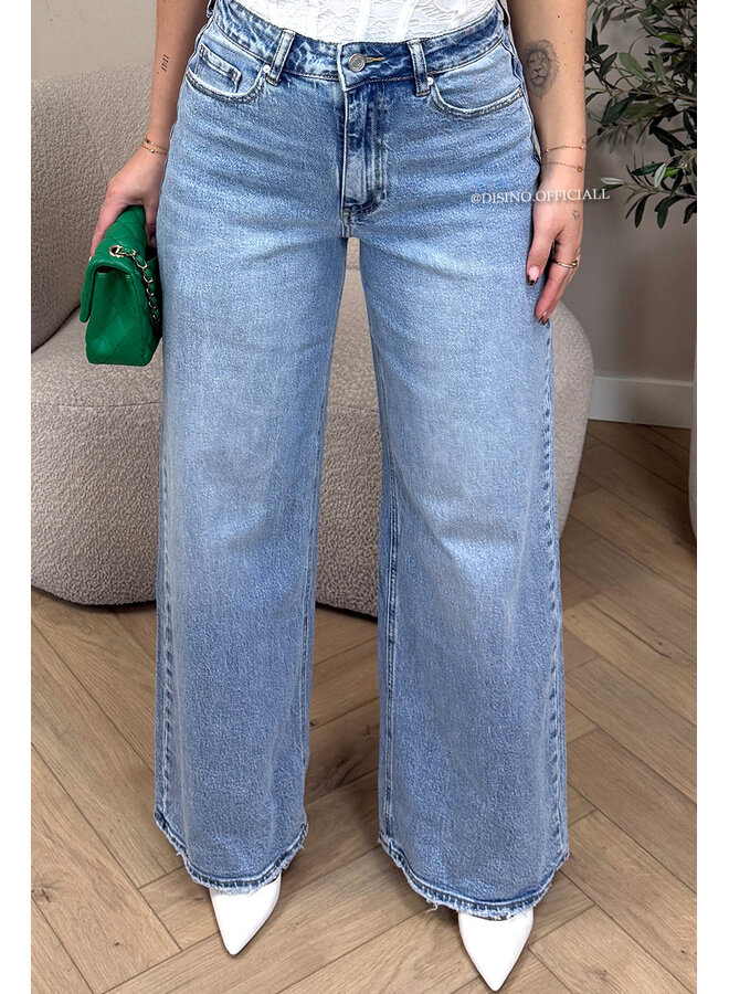 BLUE - 'MANILA JEANS' - BAGGY FIT STRETCH JEANS